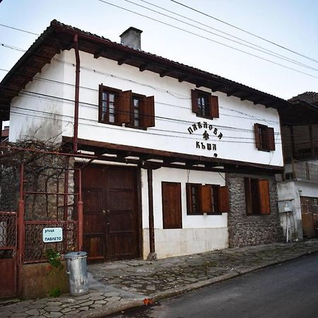 Хотел-Механа Павлова Къща Chiprovtsi Exterior foto